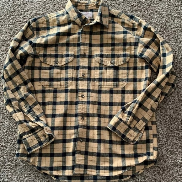 CC Filson Alaskan Guide Plaid Button Front Shirt - Picture 1 of 5